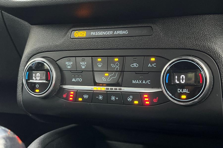 Ford Focus Photo autoimg-0fd3e25b7ae9068a4a8f2c96746145ae4703c861.jpg