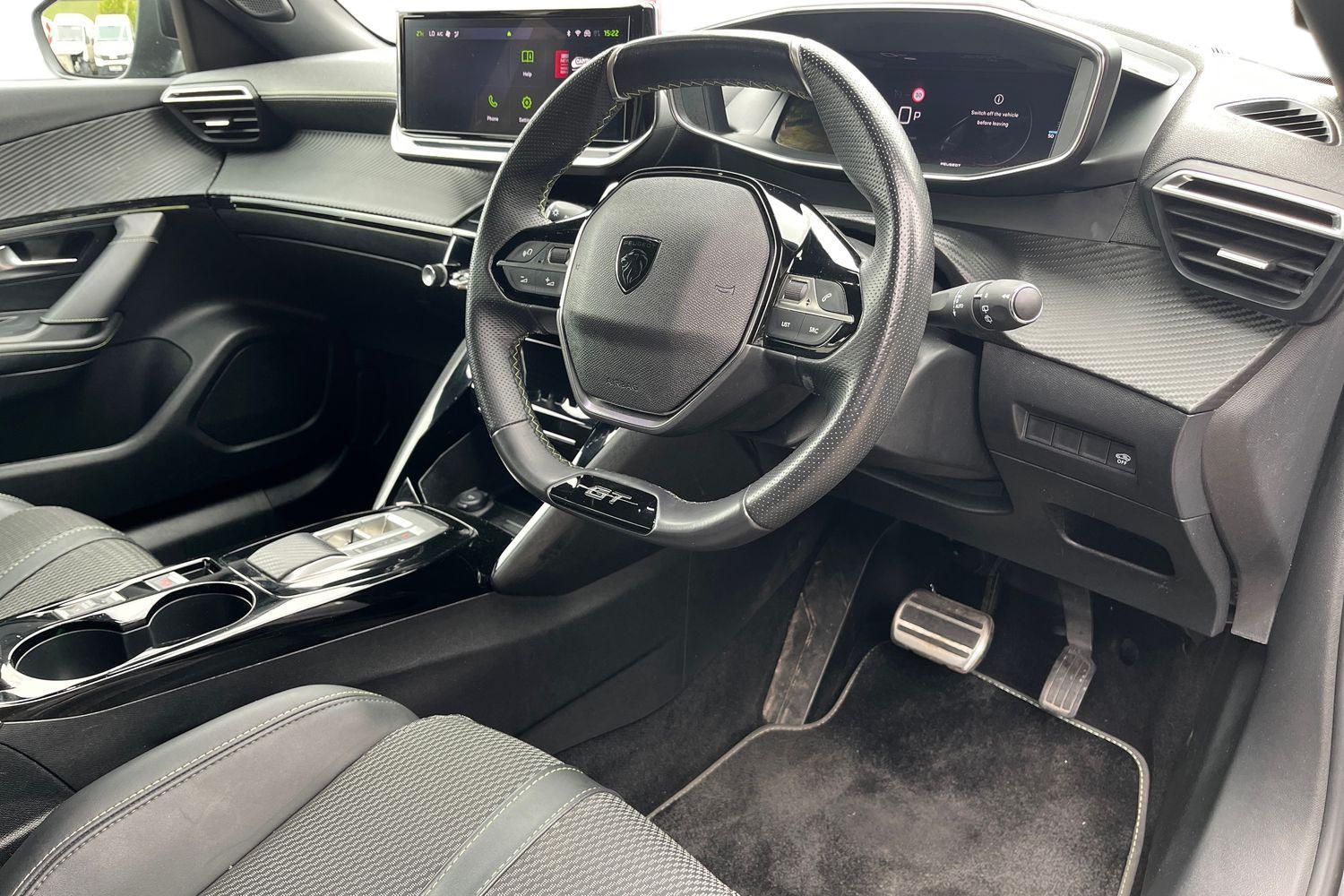 Peugeot 2008 Photo 8