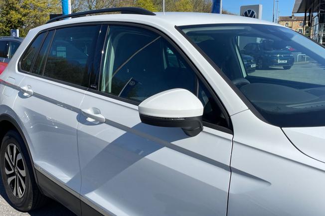 Volkswagen Tiguan Photo 20