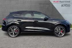 AUDI Q3 Photo 4