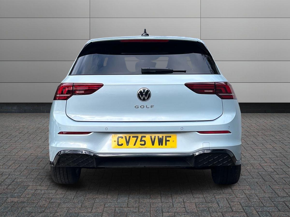 Volkswagen Golf Photo autoimg-0febb649951c7bf71cc340f5105545542e2bf241.jpg