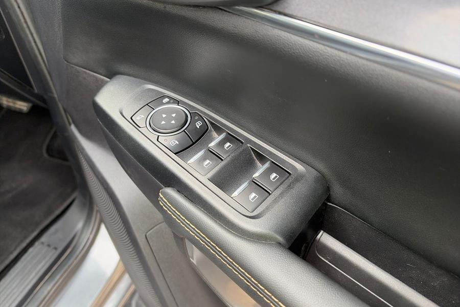 Ford RANGER Photo autoimg-0fecd8b6a7af49b66663a8e71e1dc4aba4ddb9f8.jpg