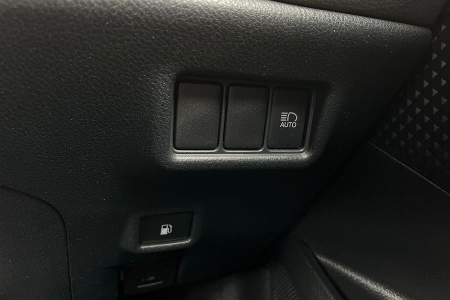 Toyota C-HR Photo autoimg-0fed99fe565e1cf20510d599d94b1a7511394c68.jpg