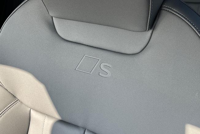 Audi  Q3 Sportback Photo 47