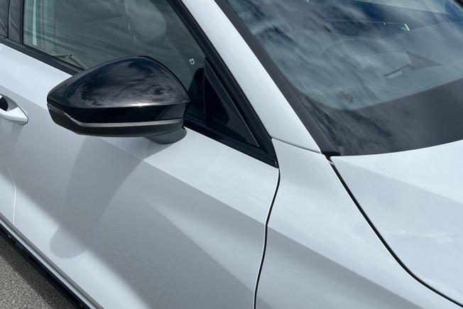 AUDI S3 Photo 20
