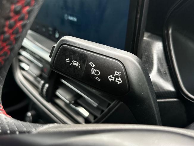 FORD Focus Photo 35