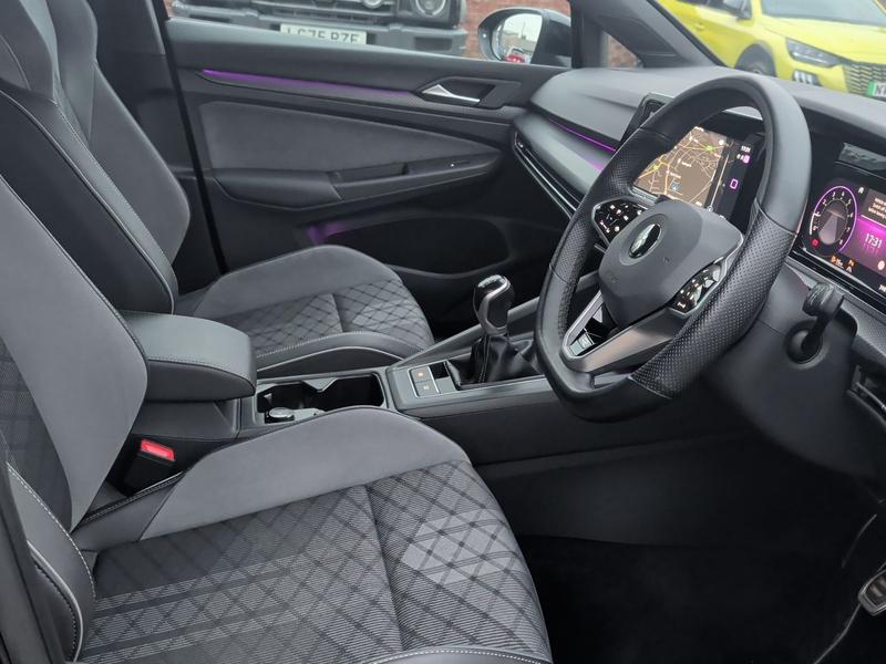 Used Volkswagen Golf NX71ULO 39