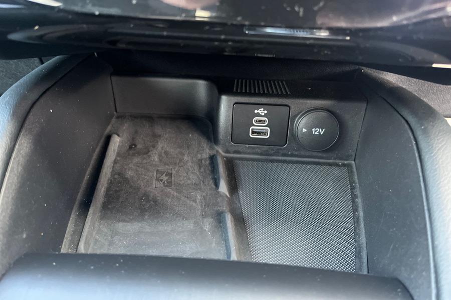 Ford KUGA Photo autoimg-0ff7c39eceb0c3b56f942464cbcdbcb67309fcd9.jpg