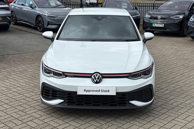 Volkswagen Golf Photo 33