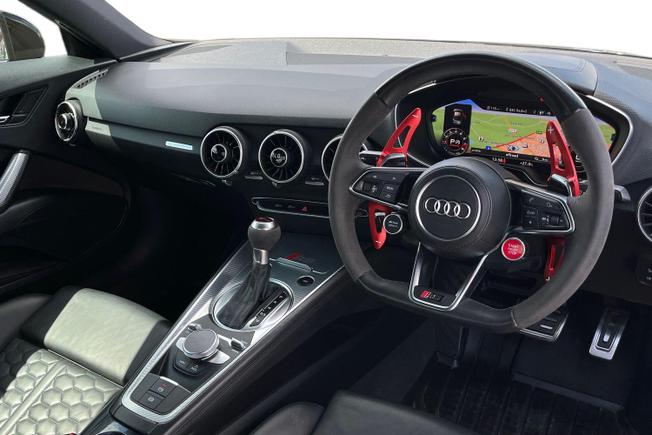 Audi TT RS Photo 6