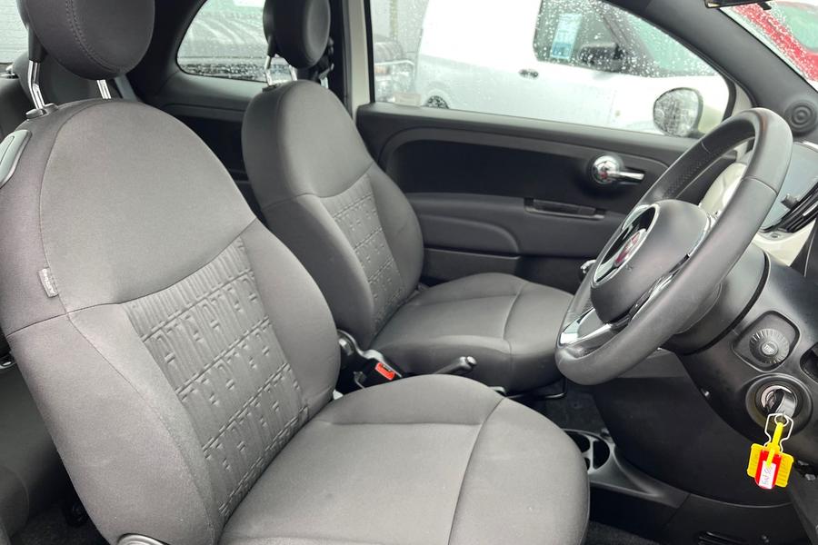 Fiat 500 Photo autoimg-0ffa8ac3724b766cba7d23ef2d0a1e50464d2322.jpg