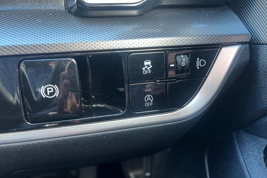 Kia SPORTAGE Photo autoimg-0ffb18f9d6c7acee4daf8470a88ba77c72645bbb.jpg