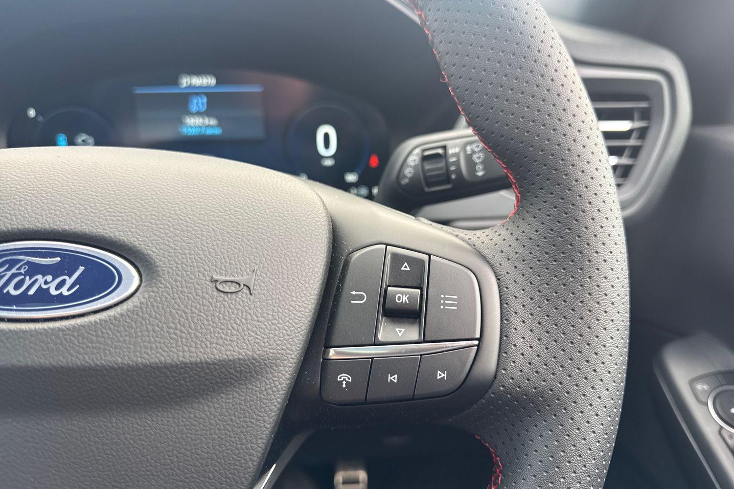 Ford KUGA Photo 31