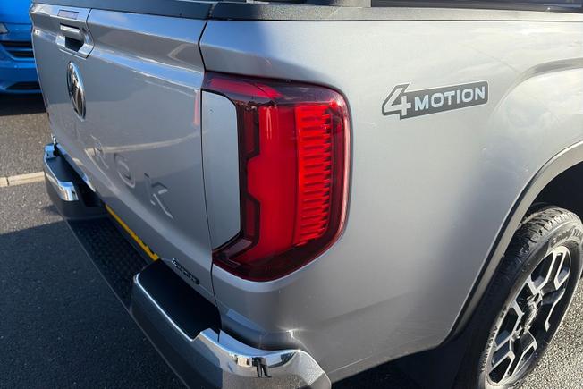 VOLKSWAGEN Amarok Photo 27