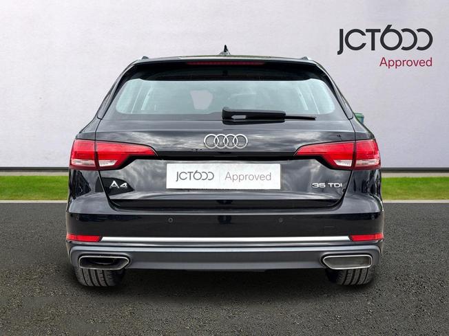 AUDI A4 Avant Photo 7