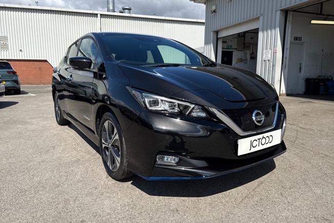 NISSAN Leaf Photo 30