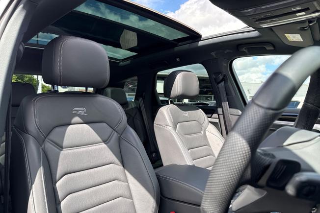 Volkswagen Touareg Photo 22