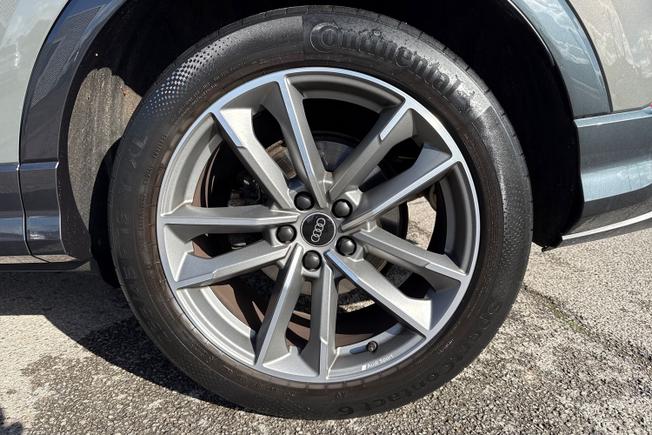 Audi Q3 Photo 33