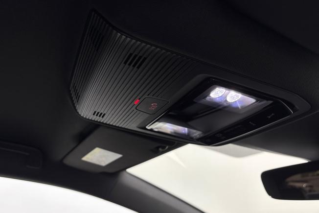 VOLKSWAGEN Id.7 Photo 26
