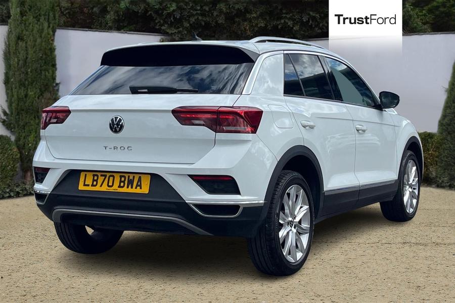 Volkswagen T-ROC Photo autoimg-10193445c4c3a4e7eb73b4208a5f43787c658862.jpg