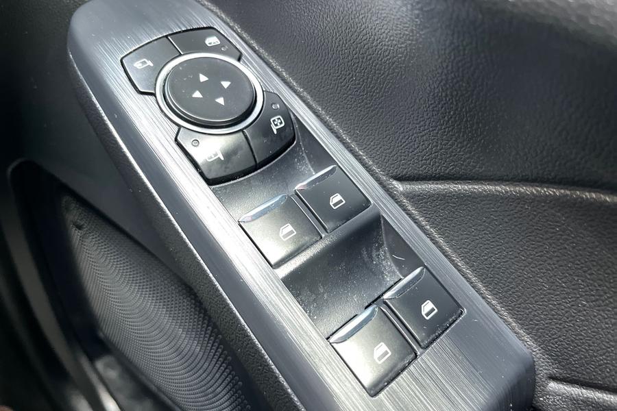 Ford KUGA Photo autoimg-101bc2a07b985a9e364e044880d7209154d584a2.jpg