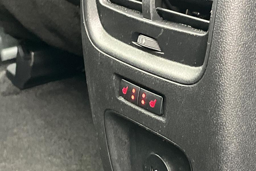 Ford Kuga Photo autoimg-1022fc8eb9a943411698879737137434d74a5ed0.jpg