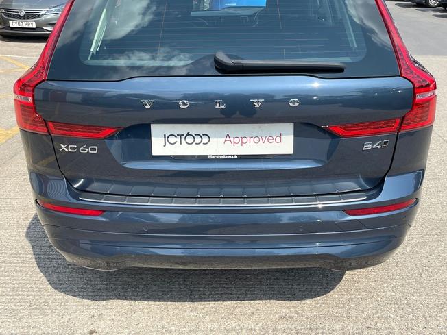 VOLVO XC60 Photo 25