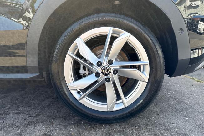 VOLKSWAGEN T-Roc Photo 5