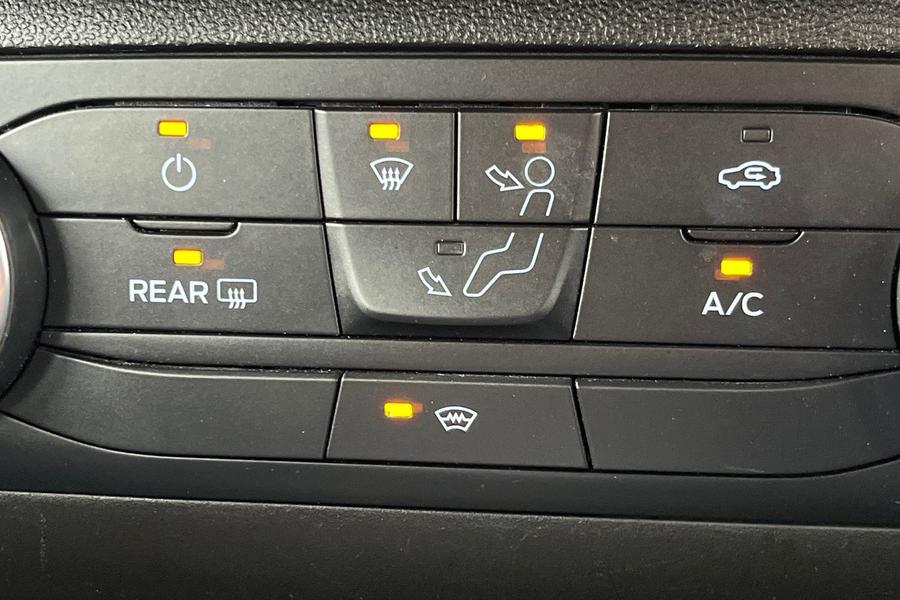 Ford Fiesta Photo autoimg-1029dbf359f7dd80c5213a7259784df0e1647871.jpg