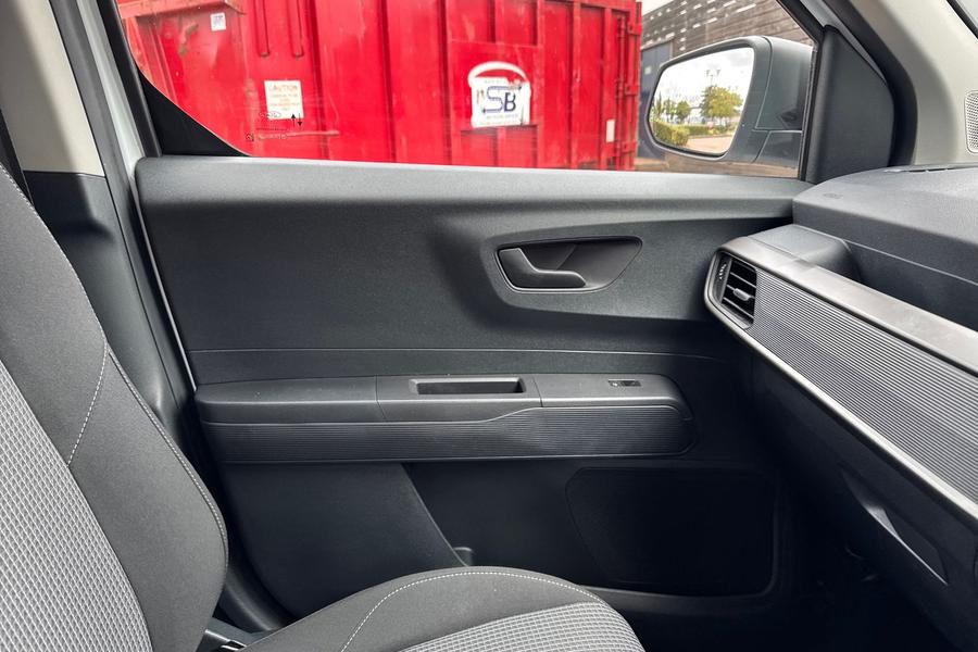 Ford TRANSIT COURIER Photo autoimg-102b9022a86b4d0f28c860e83e04895d328aea90.jpg