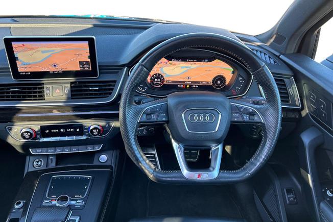 AUDI Q5 Photo 11