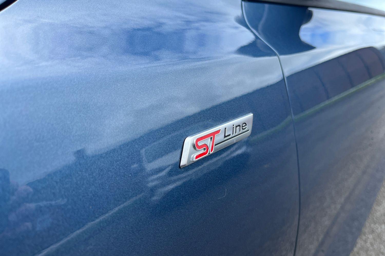 Ford Focus Photo 35