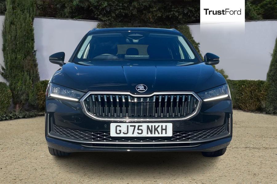 Skoda SUPERB Photo autoimg-103c913a01d92e7302cb0869885893cfe0954055.jpg