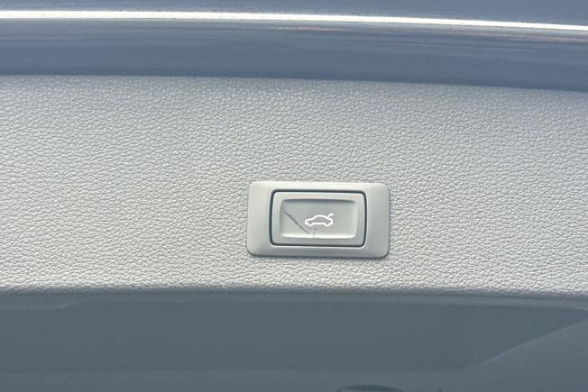 AUDI Q2 Photo 28
