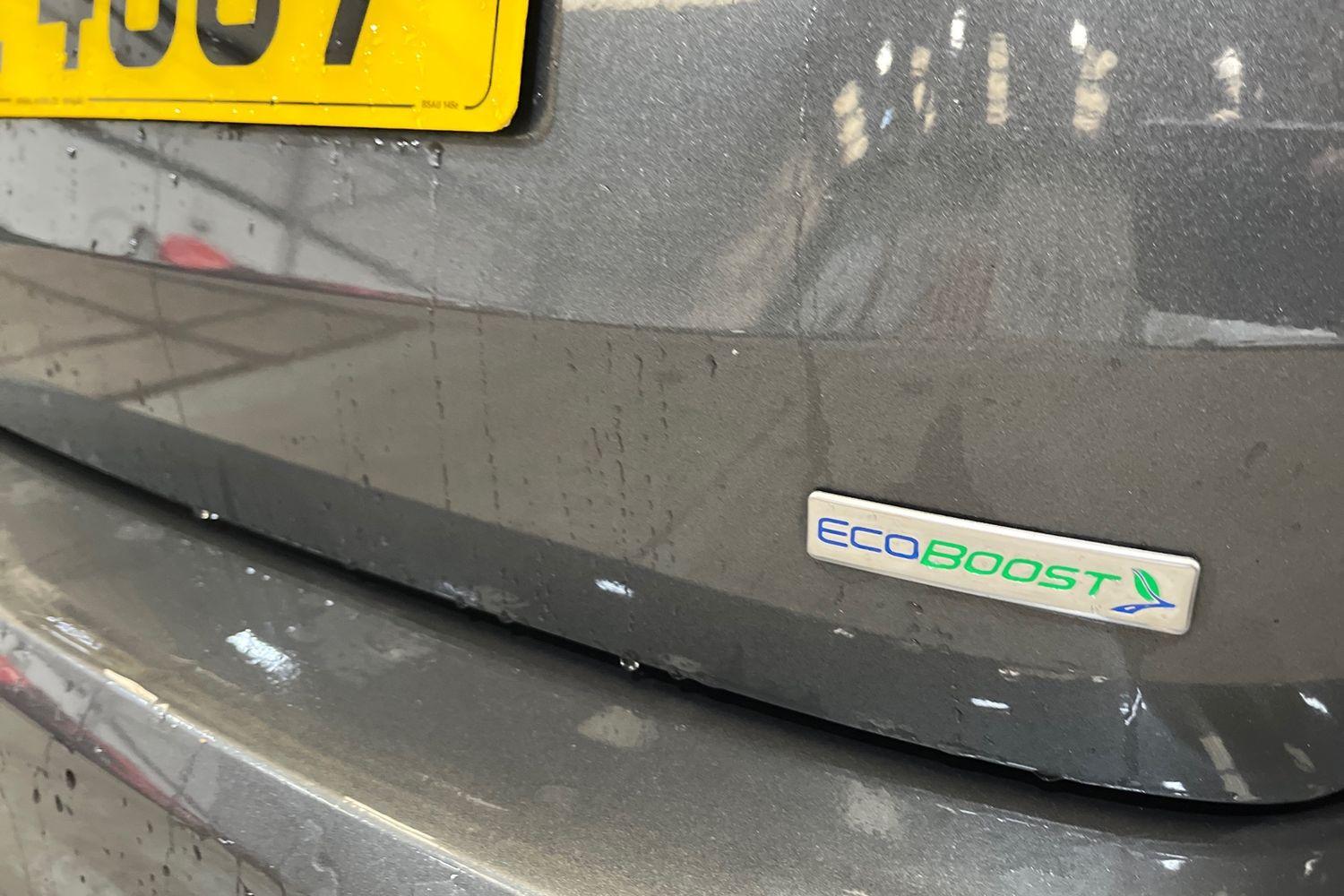 Ford FOCUS Photo 38