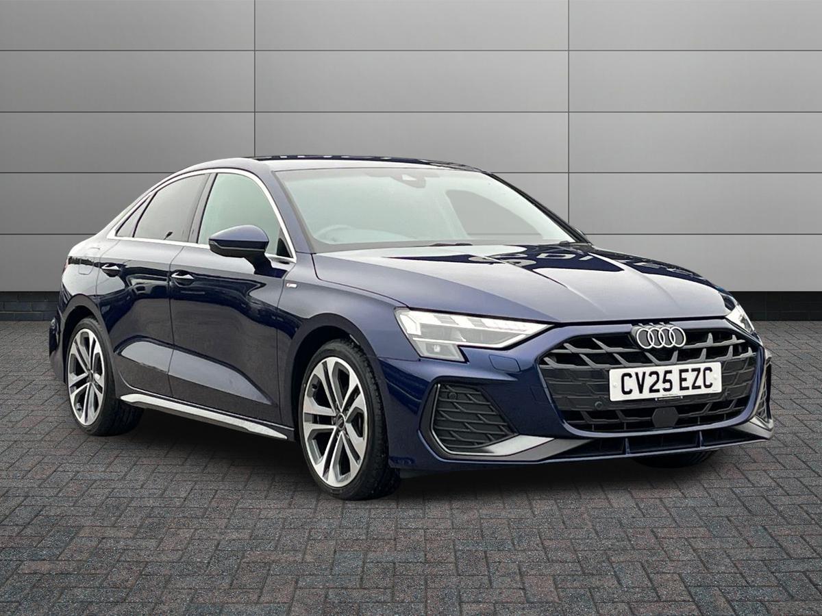 Audi A3 Photo 0
