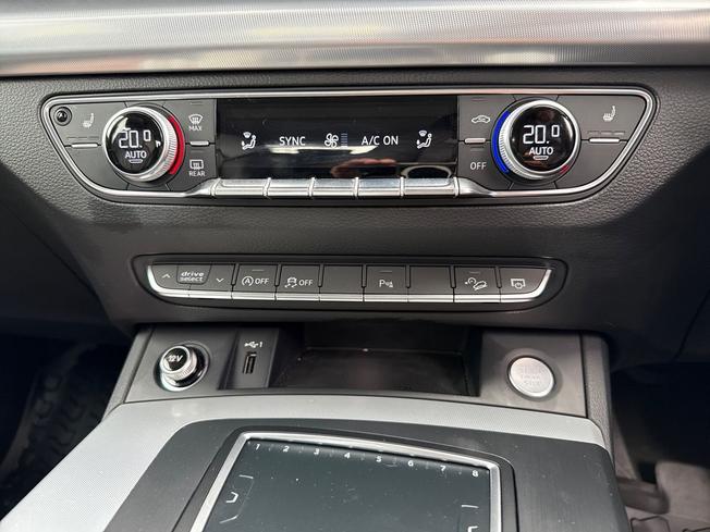 AUDI Q5 Photo 35