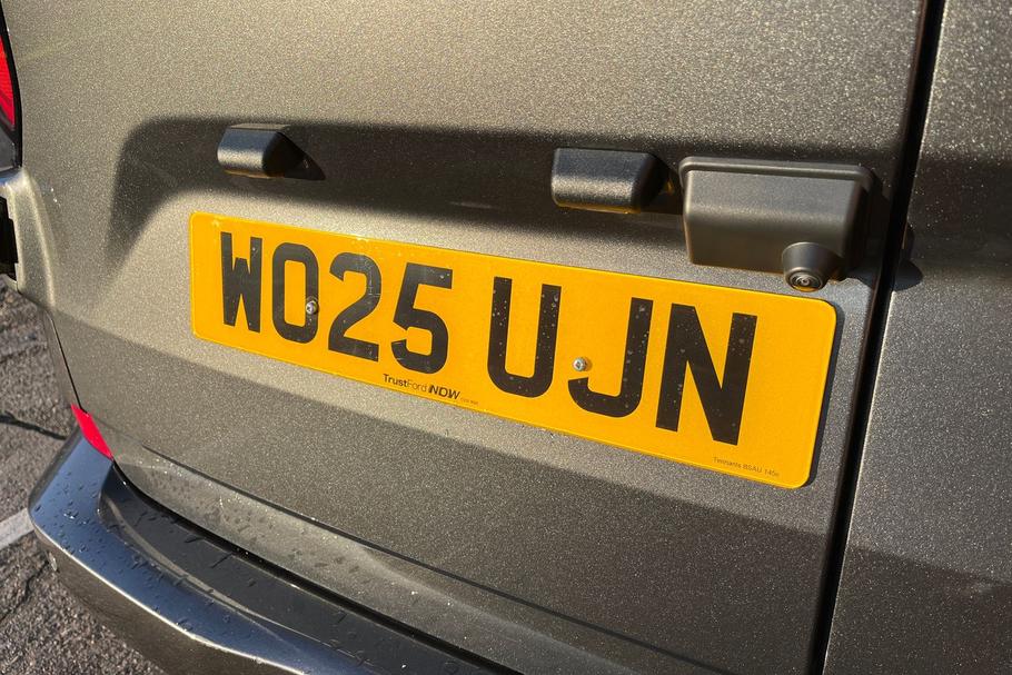 Used Ford TRANSIT CUSTOM 7