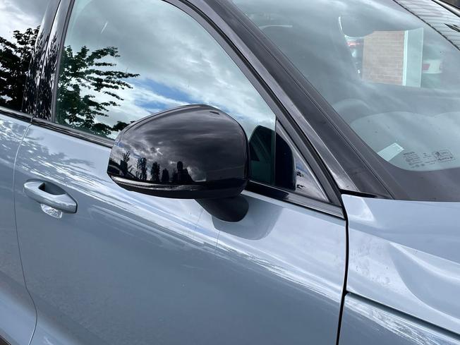 VOLVO Xc40 Photo 20
