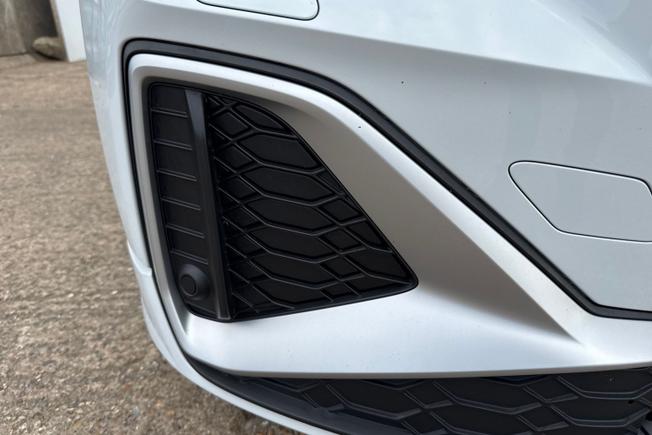 AUDI Q2 Photo 60