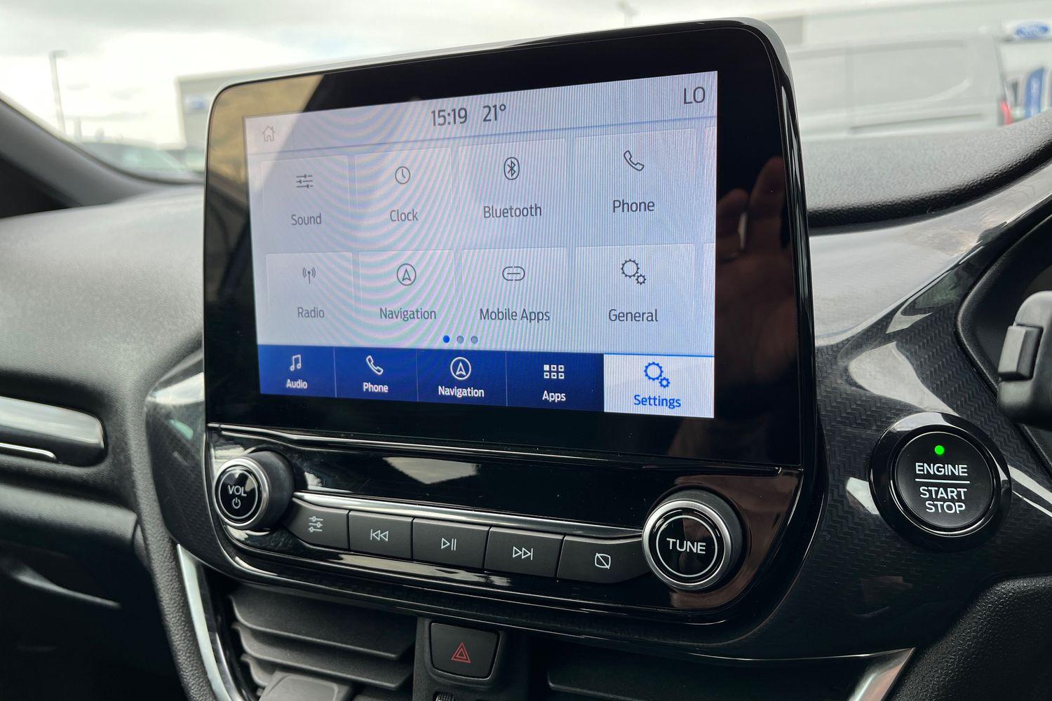 Ford Fiesta Photo 27