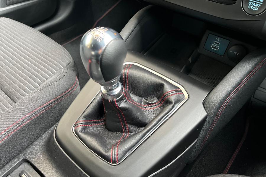 Ford Focus Photo autoimg-10436b5a9e489525948176ac96f2b72267d661eb.jpg