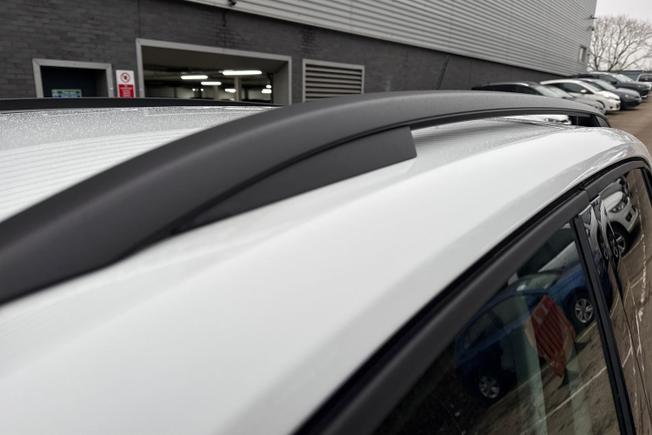 VOLKSWAGEN T-Cross Photo 21