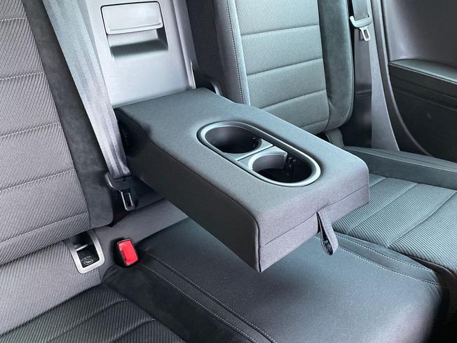 VOLKSWAGEN Golf Photo 34