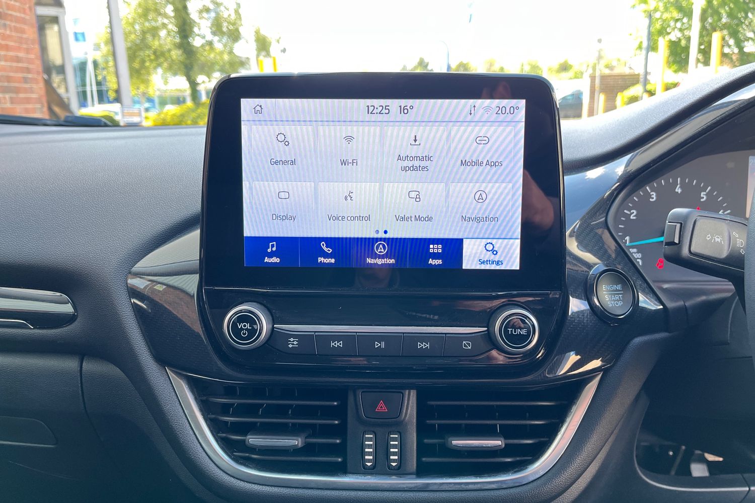 Ford Puma Photo 35