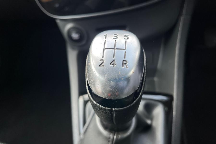 Renault CLIO Photo autoimg-10468ca25301b398d775dc4ee26c9a1a1dd204d3.jpg