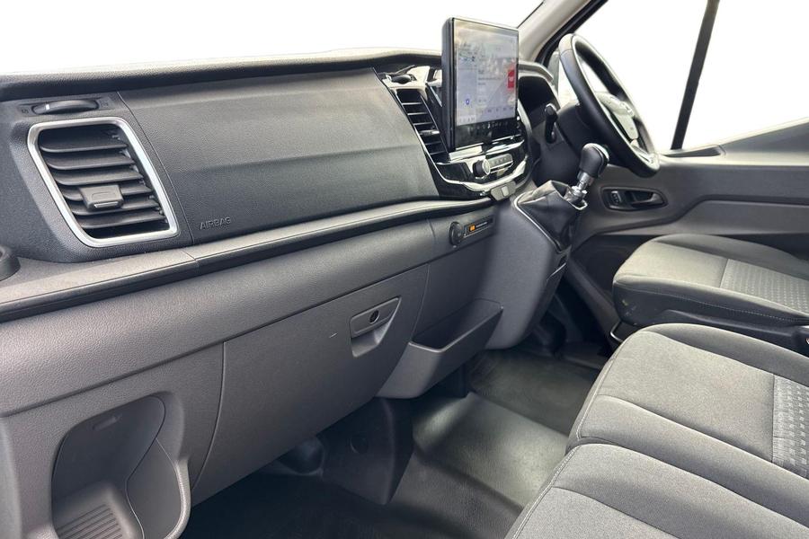 Ford TRANSIT Photo autoimg-10475418857dd2d5186162d564f8566e982a4826.jpg