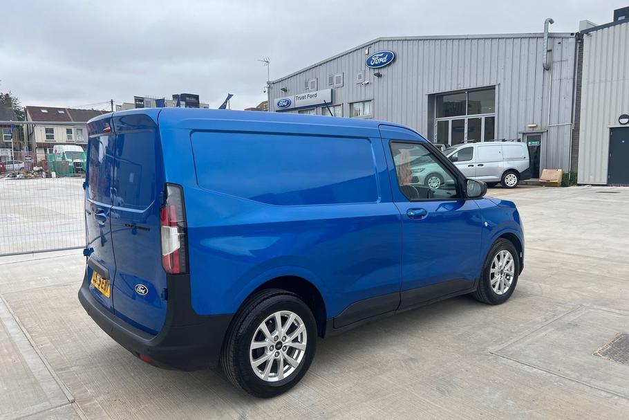 Used Ford TRANSIT COURIER LS25EWY 35