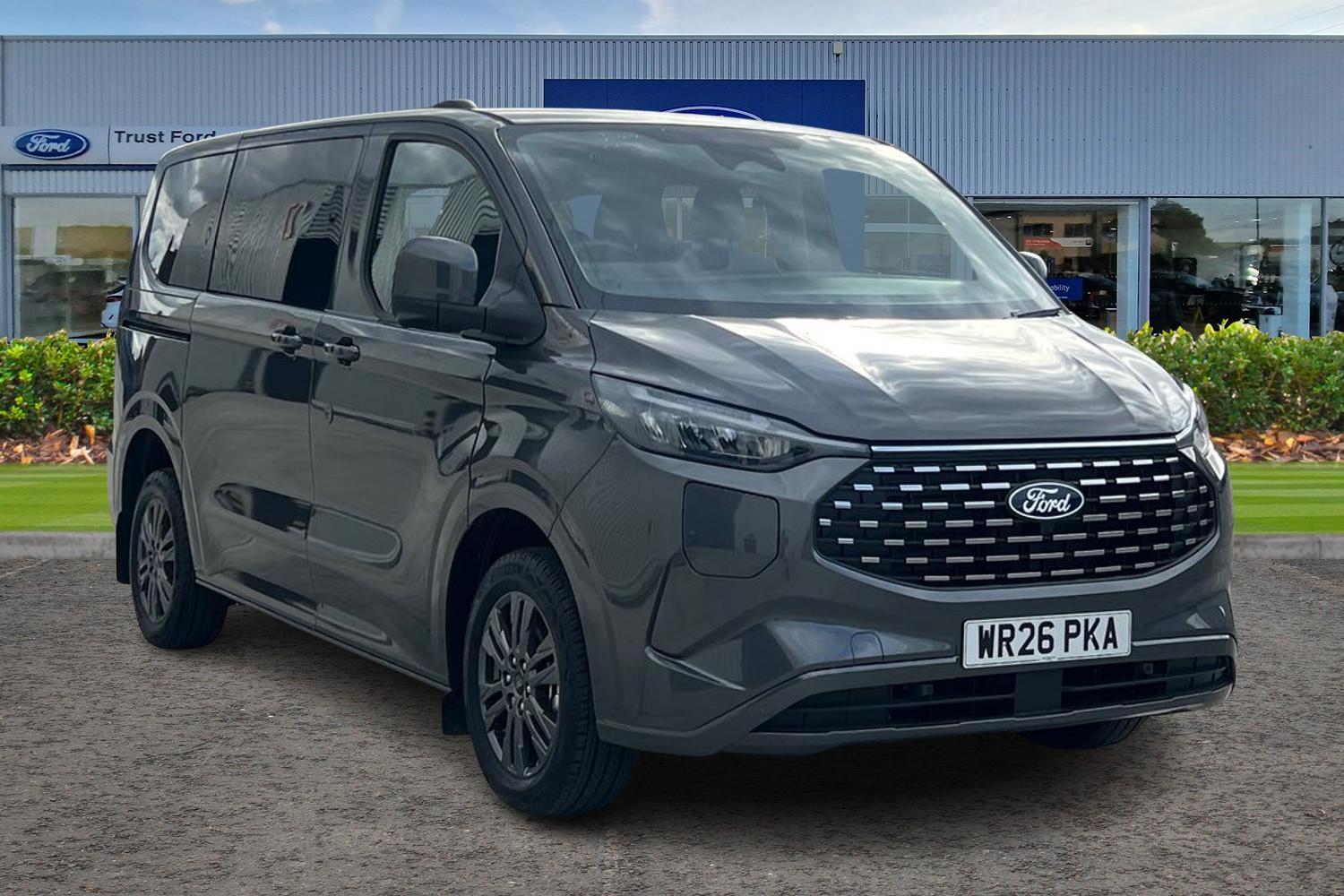 Ford TOURNEO CUSTOM Photo 0