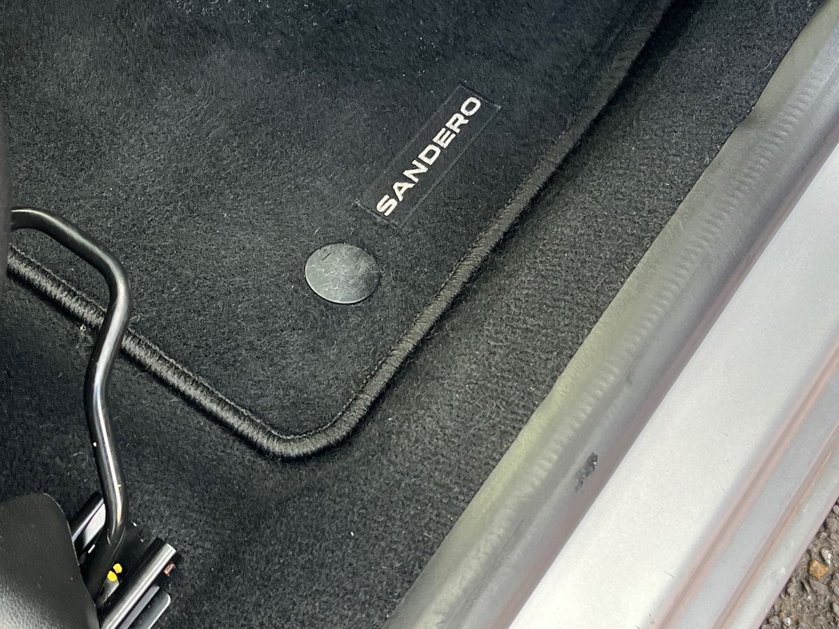 Dacia Sandero Photo 25